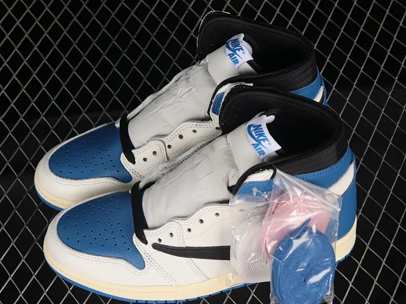 All Categories Air Jordan Jordan Series Basketball Shoes Air Jordan 1 High LJR Version Travis Scott x Air Jordan 1 High OG AJ1 Lightning Overhead DH3227-105
